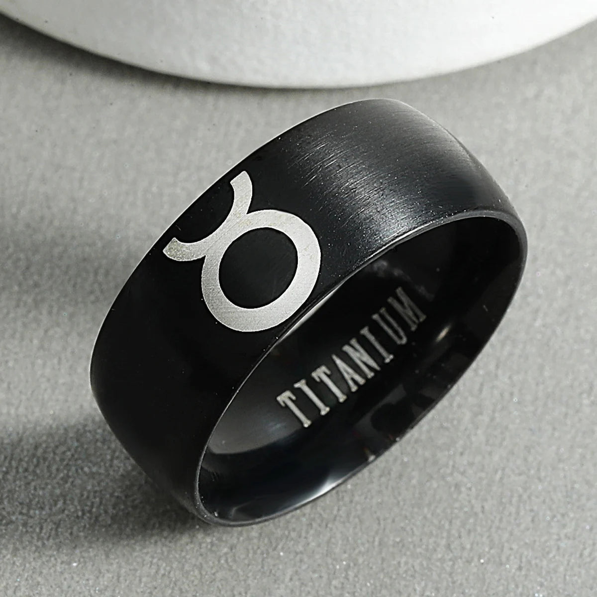 8mm Angriff auf Titan Schwarz splitter Edelstahl Ring Wings Of Liberty Flagge