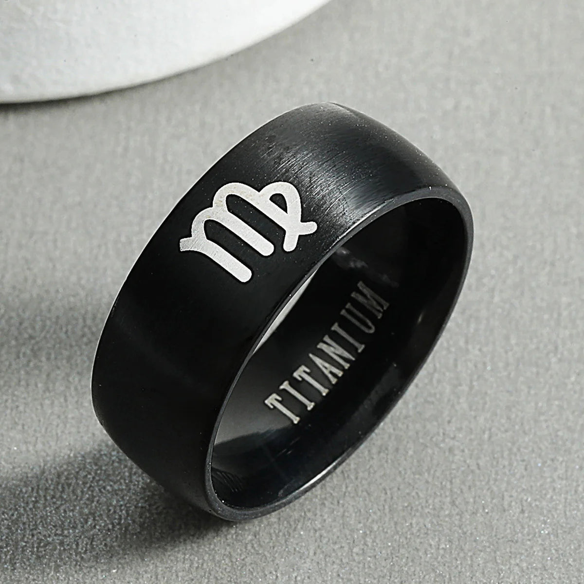 8mm Angriff auf Titan Schwarz splitter Edelstahl Ring Wings Of Liberty Flagge