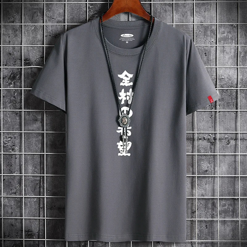 T-shirt streetwear manga rétro tendance