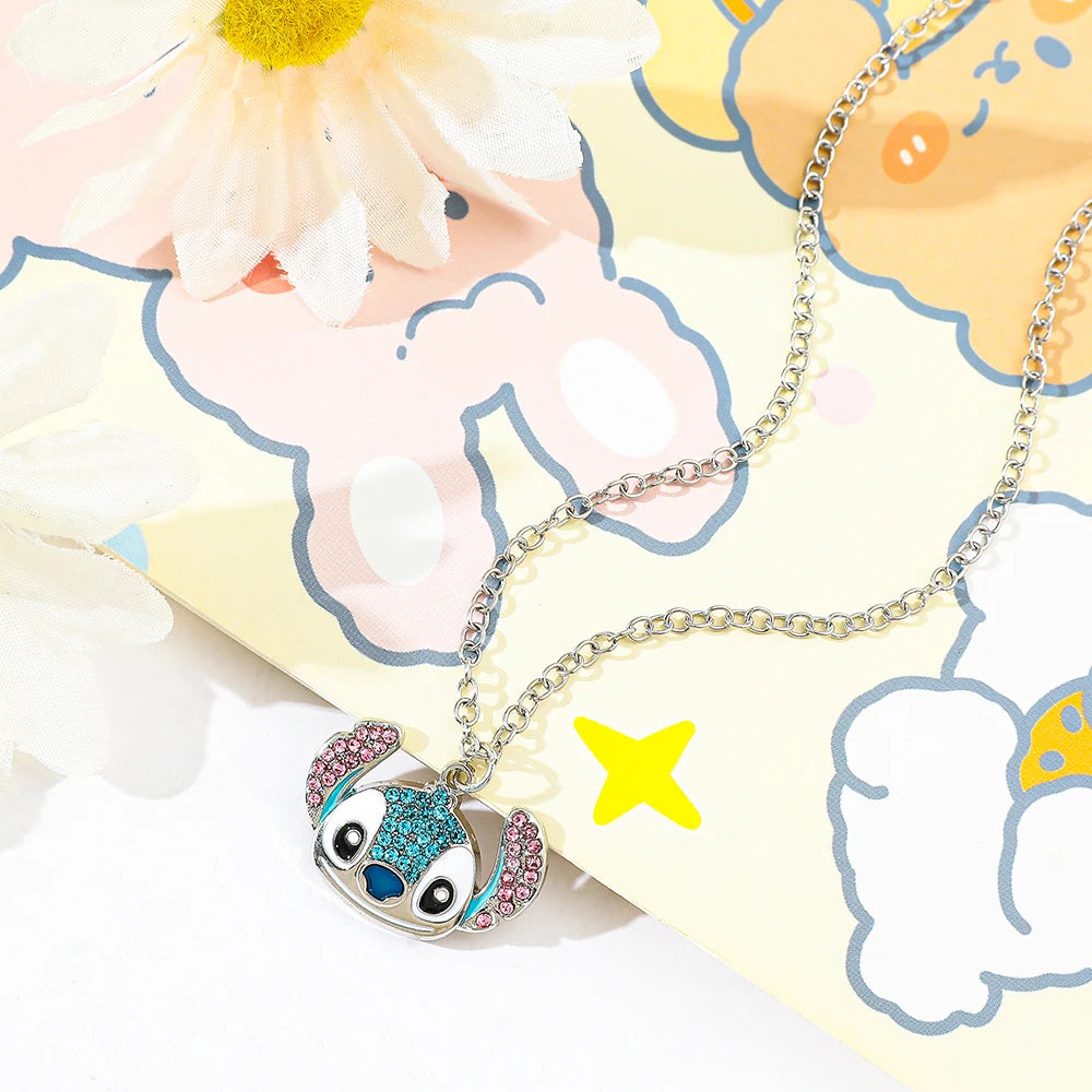 Disney Stitch Cartoon Halskette – Süßer Persönlichkeitsanhänger mit Strasssteinen, Pulloverkette als Geschenk