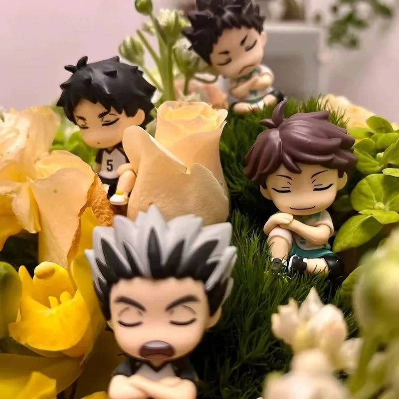 Anime Haikyuu 4 pièces figurines Bokuto Kotaro Akaashi Keiji Oikawa Tooru Iwaizumi Hajime 6 cm figurines