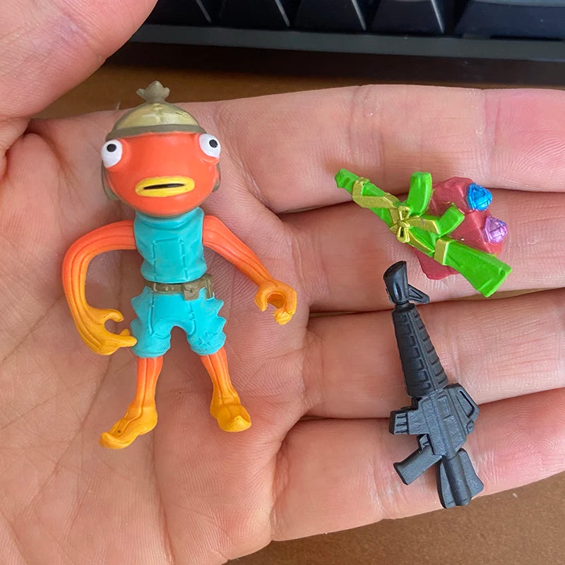 Kaufe 3 und erhalte 1 gratis – Fortnite-Actionfiguren mit Waffen und Werkzeugen (Peely, Skull Trooper, Fishstick, Blackheart)