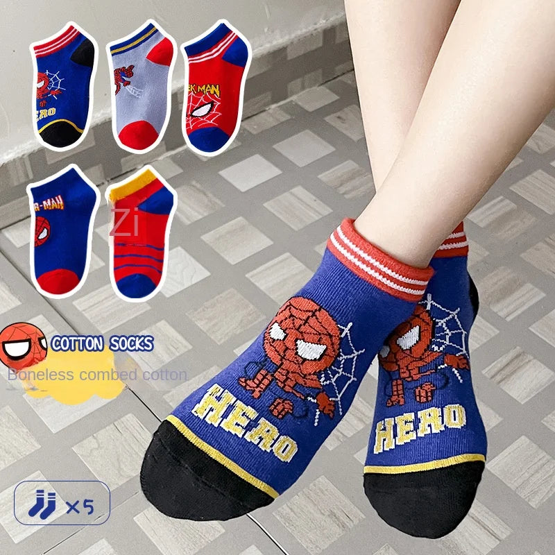 Lot de 5 paires de chaussettes pour enfants Spiderman et Avengers – Chaussettes courtes bateau de dessin animé pour garçons (1 à 12 ans)
