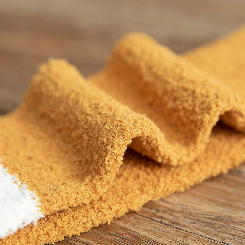 Korallensamt-Katzenkrallensocken – Verdickte Mitte