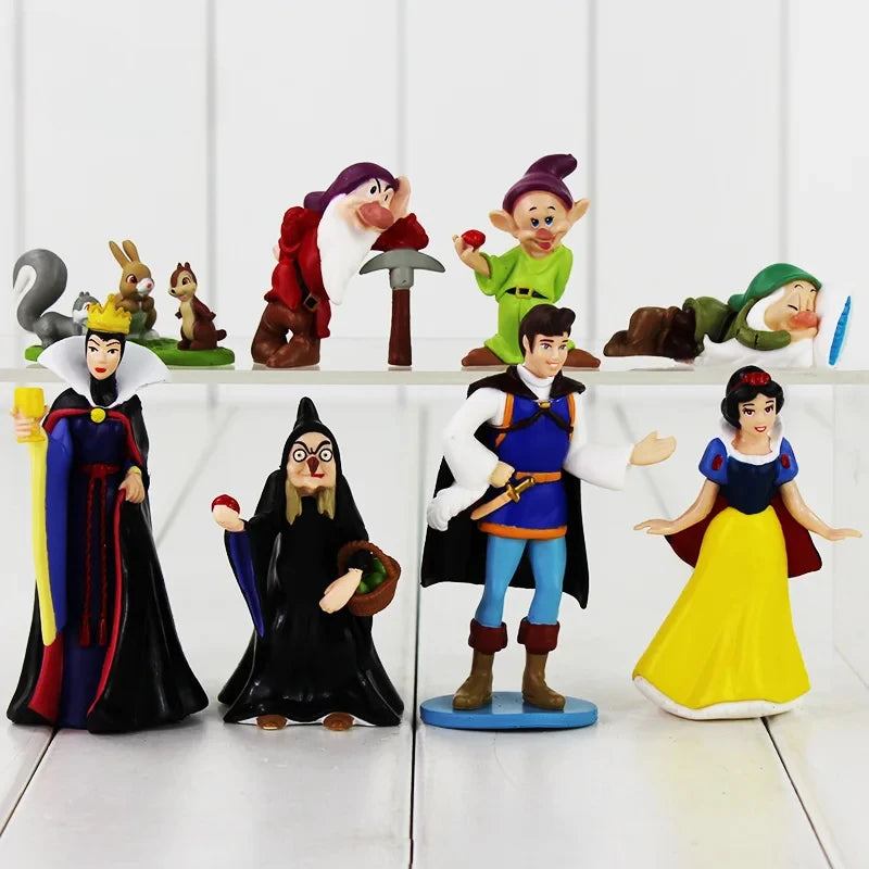 8-teiliges Disney-Figurenmodell „Schneewittchen und die sieben Zwerge“