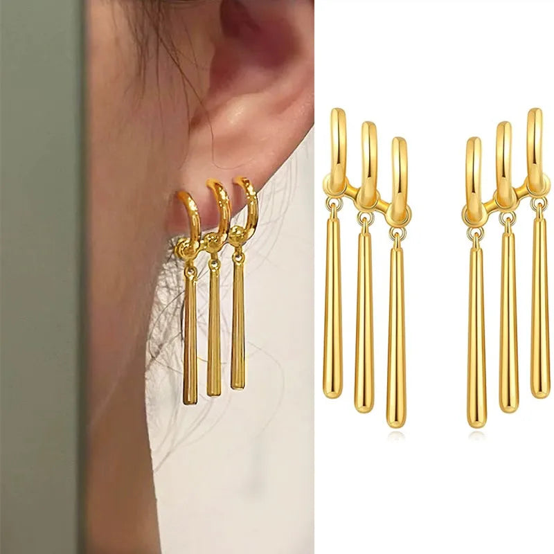 Boucles d'oreilles One Piece Zoro Anime – Bijoux de piercing triple pendentif faux cosplay