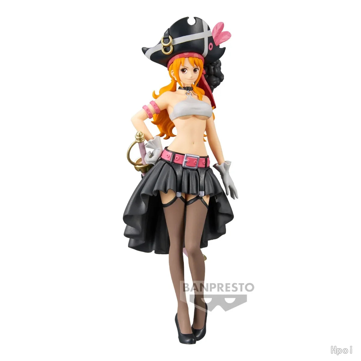 19 cm große One Piece Nami Figur – Schwarzes Outfit FILM ROT PVC Sammlermodell Spielzeuggeschenk