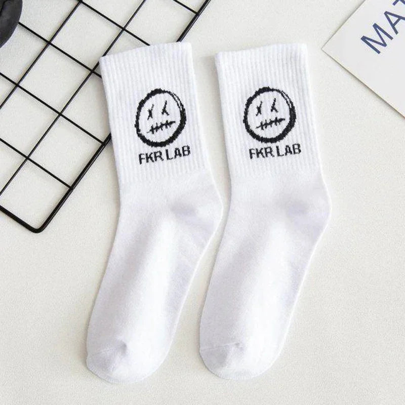 Anime Devil Grimace Socken – Baumwolle Harajuku Graffiti Langer Hip-Hop-Stil