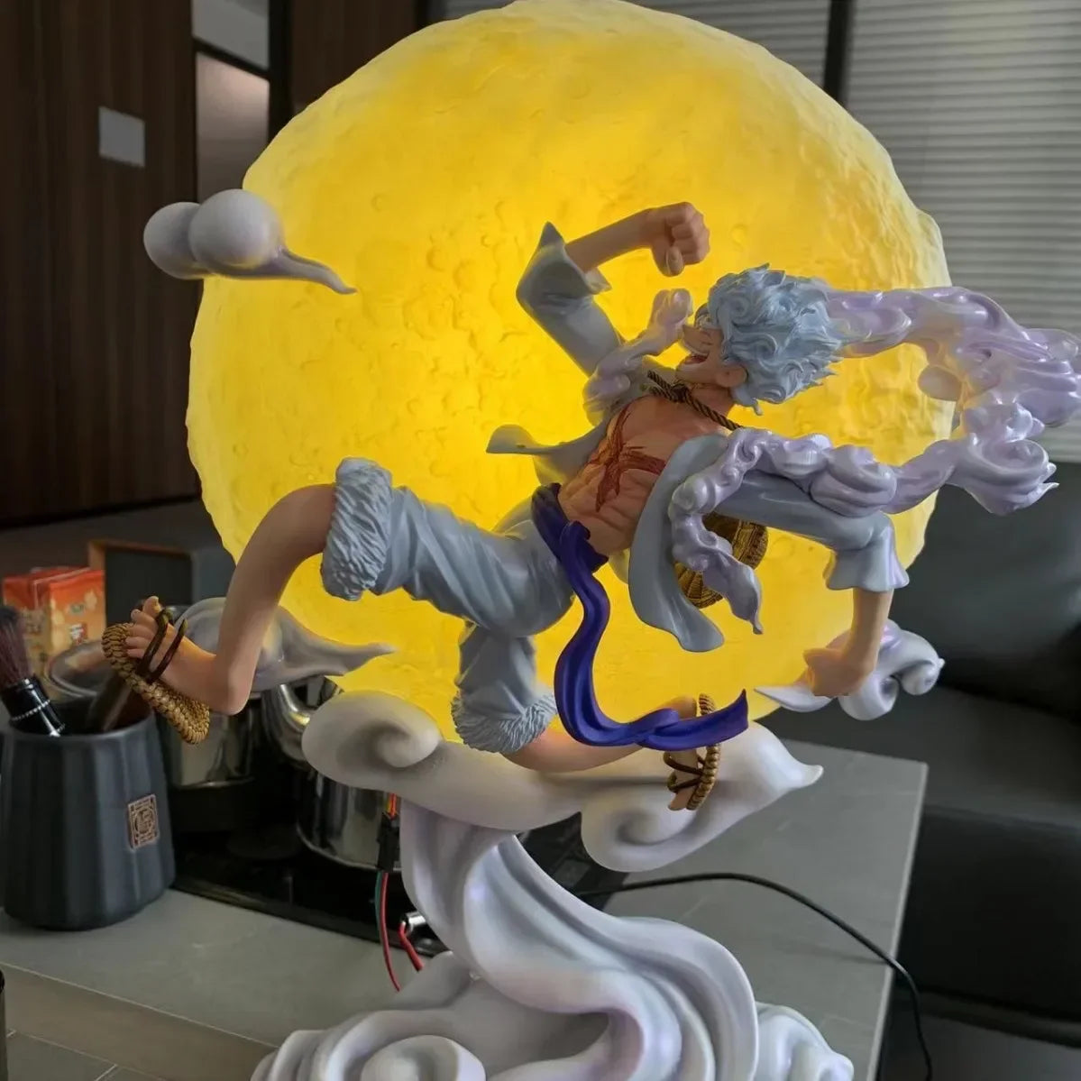 16 cm große One Piece Ruffy Gear 5 Nika-Figur – leuchtende PVC-Actionmodellstatue und Sammlergeschenkspielzeug