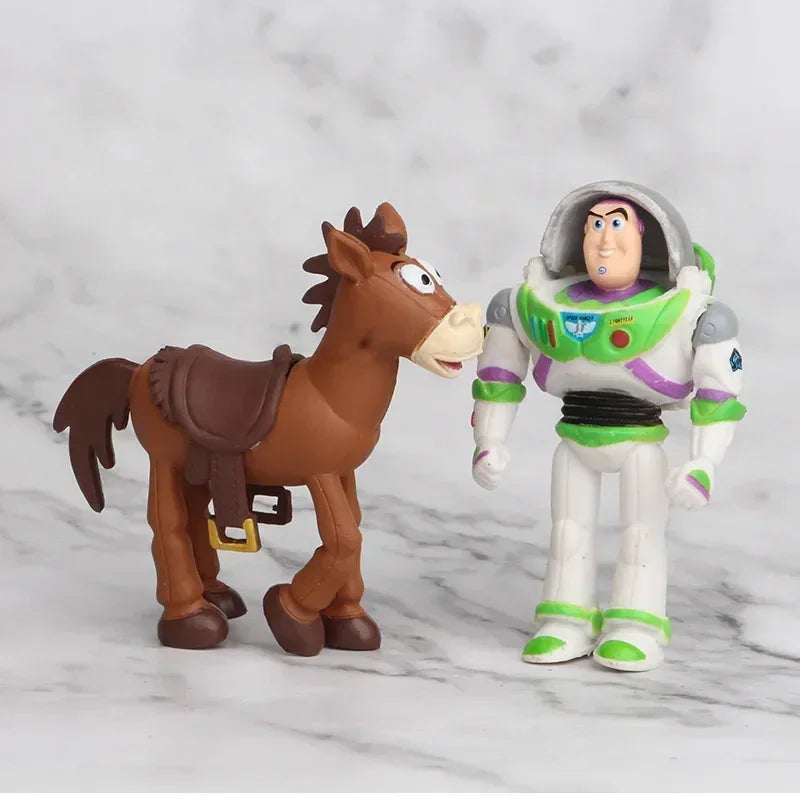 7PCS Disney Toy Story 4 Action Figur Spielzeug Woody Jessie Buzz Lightyear Forky Schwein Bär Cosplay