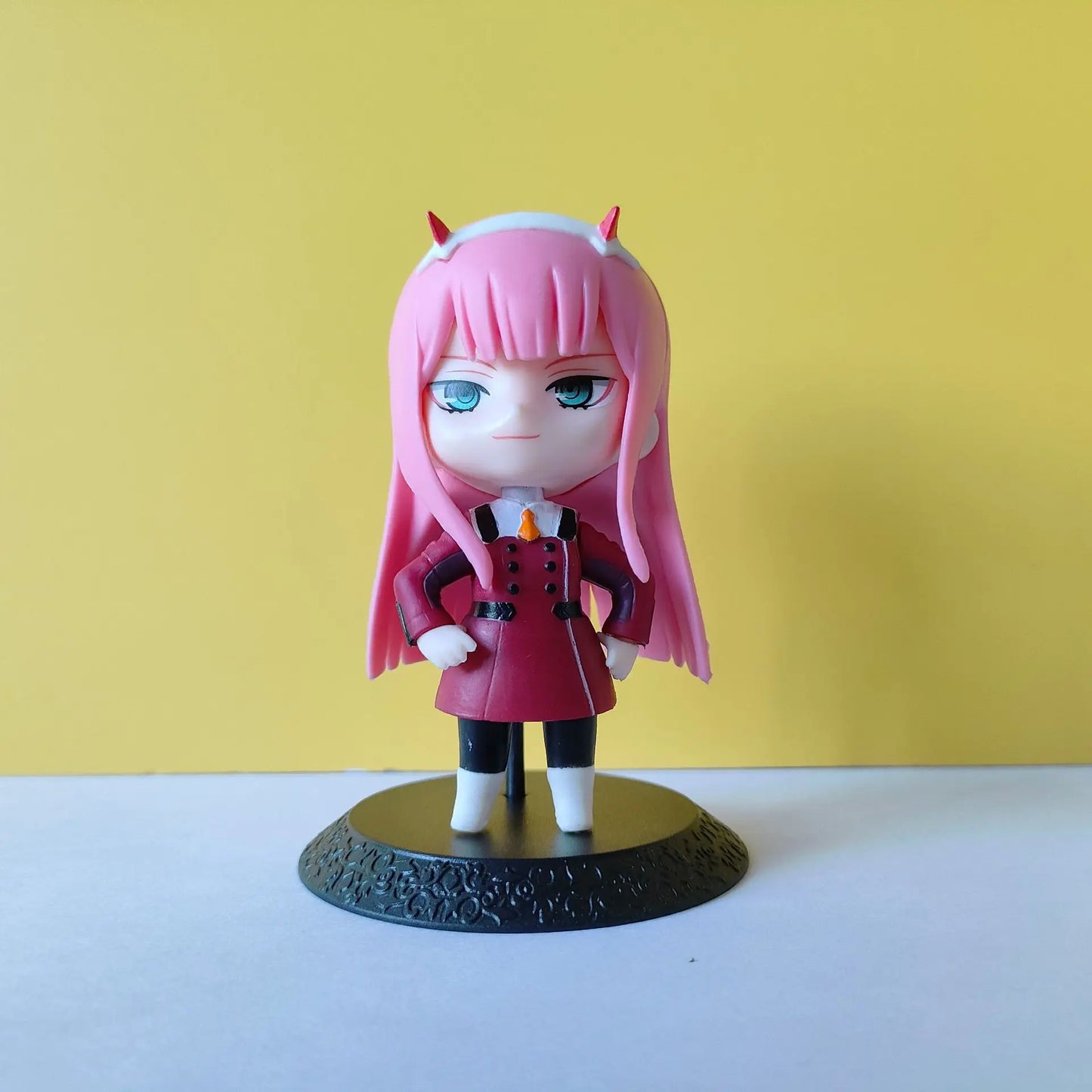 Liebling in der FranXX Anime Figur 02 ZERO TWO Kawaii Modell Statische Spielzeug Dekoration Geschenke
