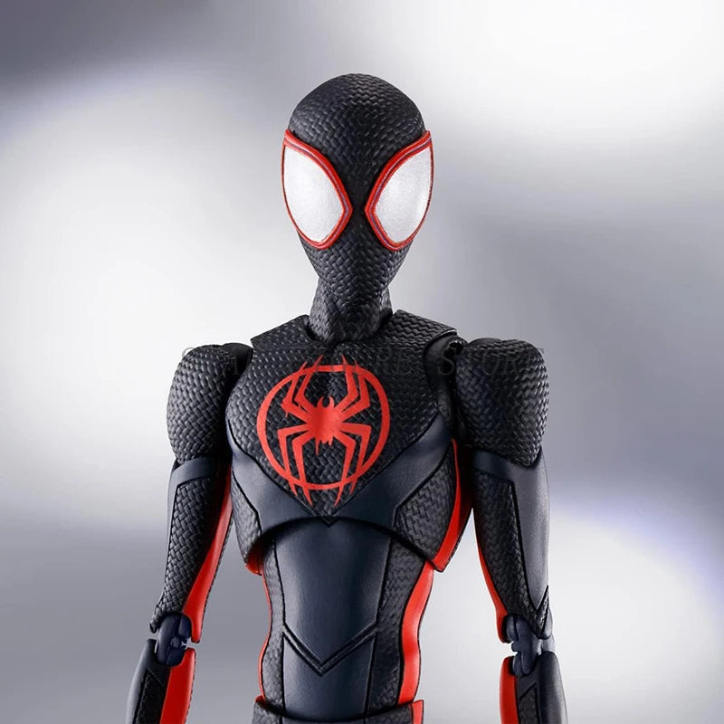 SHF Spider-Man Across the Spiderverse Miles Morales Actionfigur – 15 cm großes PVC-Sammelmodell aus Marvel