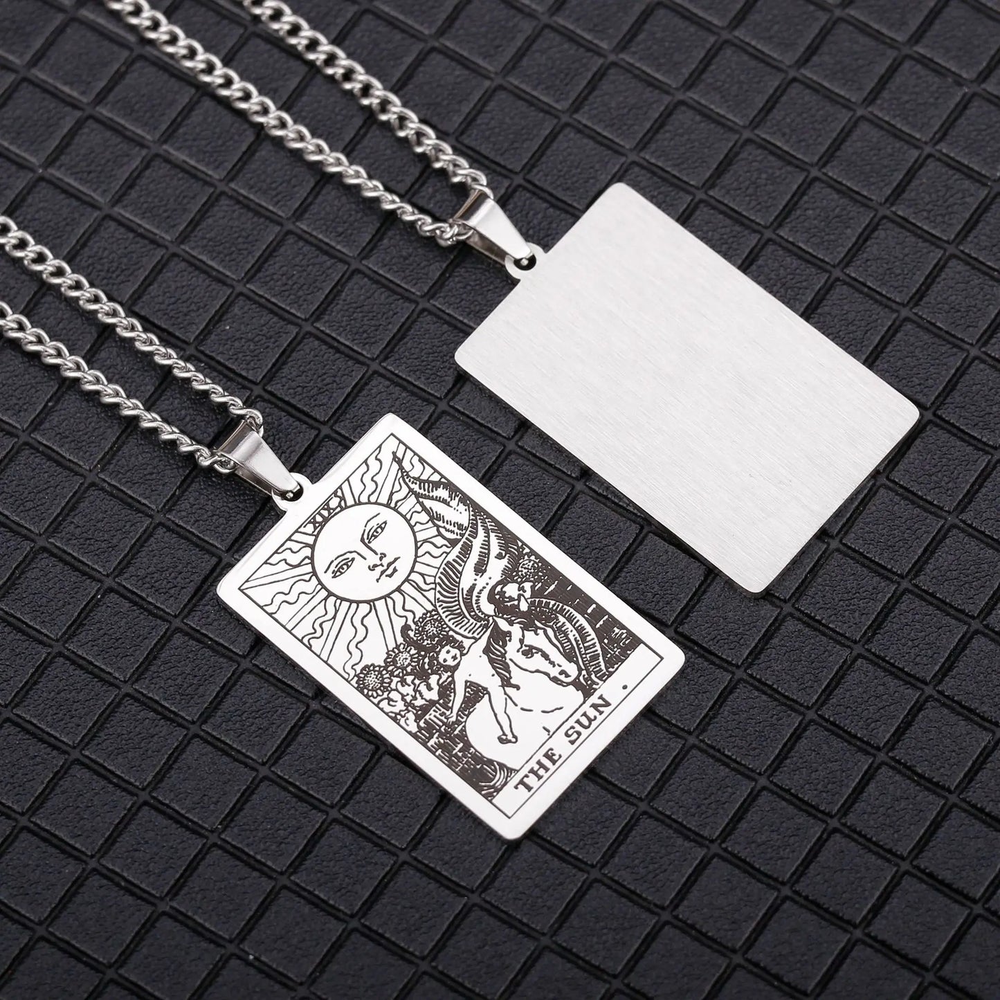 Tarotkarten-Halskette aus Edelstahl – 22 Persönlichkeits-Anhängerdesigns für Männer und Frauen