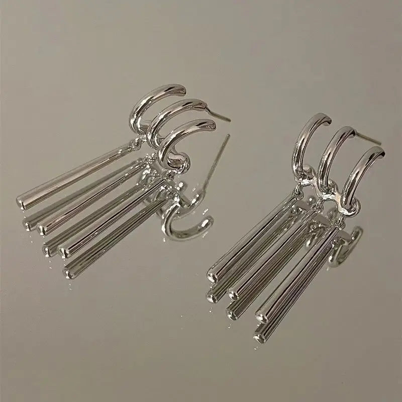 Boucles d'oreilles One Piece Zoro Anime – Bijoux de piercing triple pendentif faux cosplay