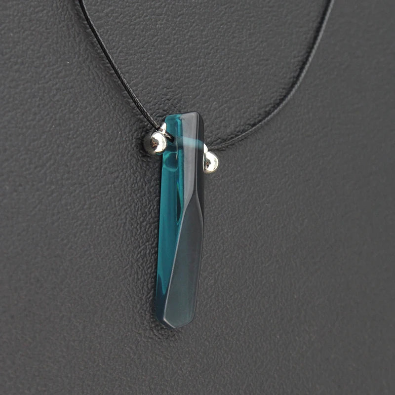 Hokage Tsunade Jade Pendant – Uzumaki Gemstone Charm Necklace, Anime Cosplay Jewelry Prop