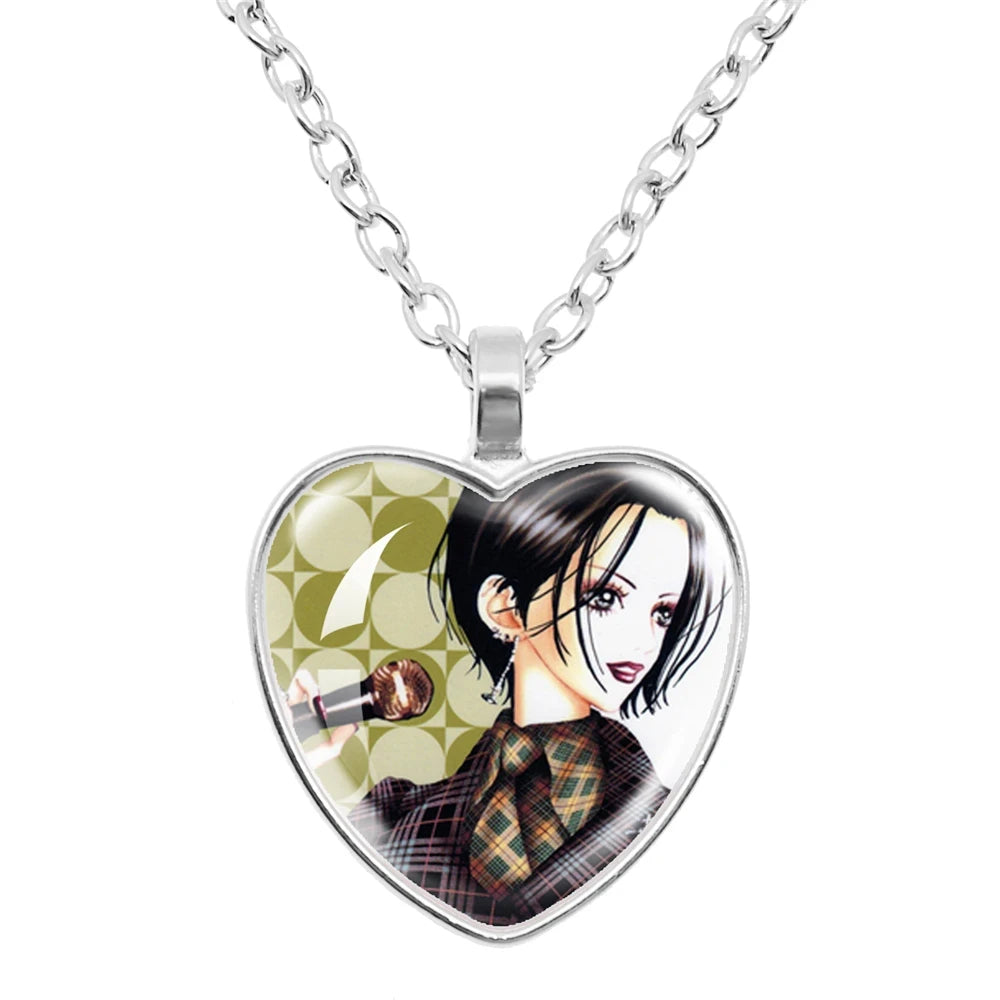 Collier en verre en forme de cœur de l'anime japonais NANA Osaki - Bijoux tendance et pendentif de sac - Cadeau pour les fans