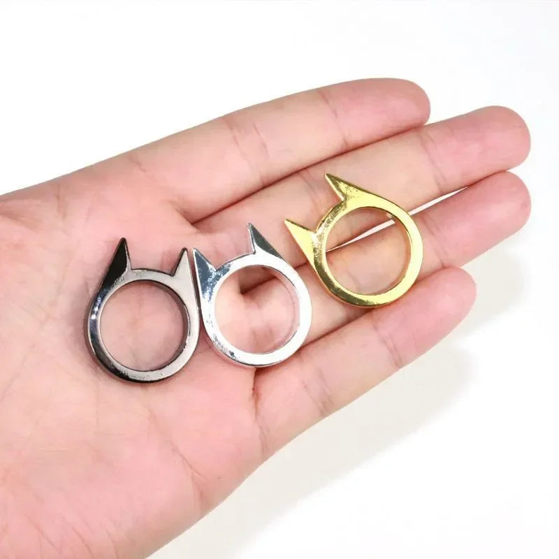 Bagues d'autodéfense unisexes en forme d'oreilles de chat mignon - Bijoux de phalange en métal multifonctionnels pour femmes et hommes