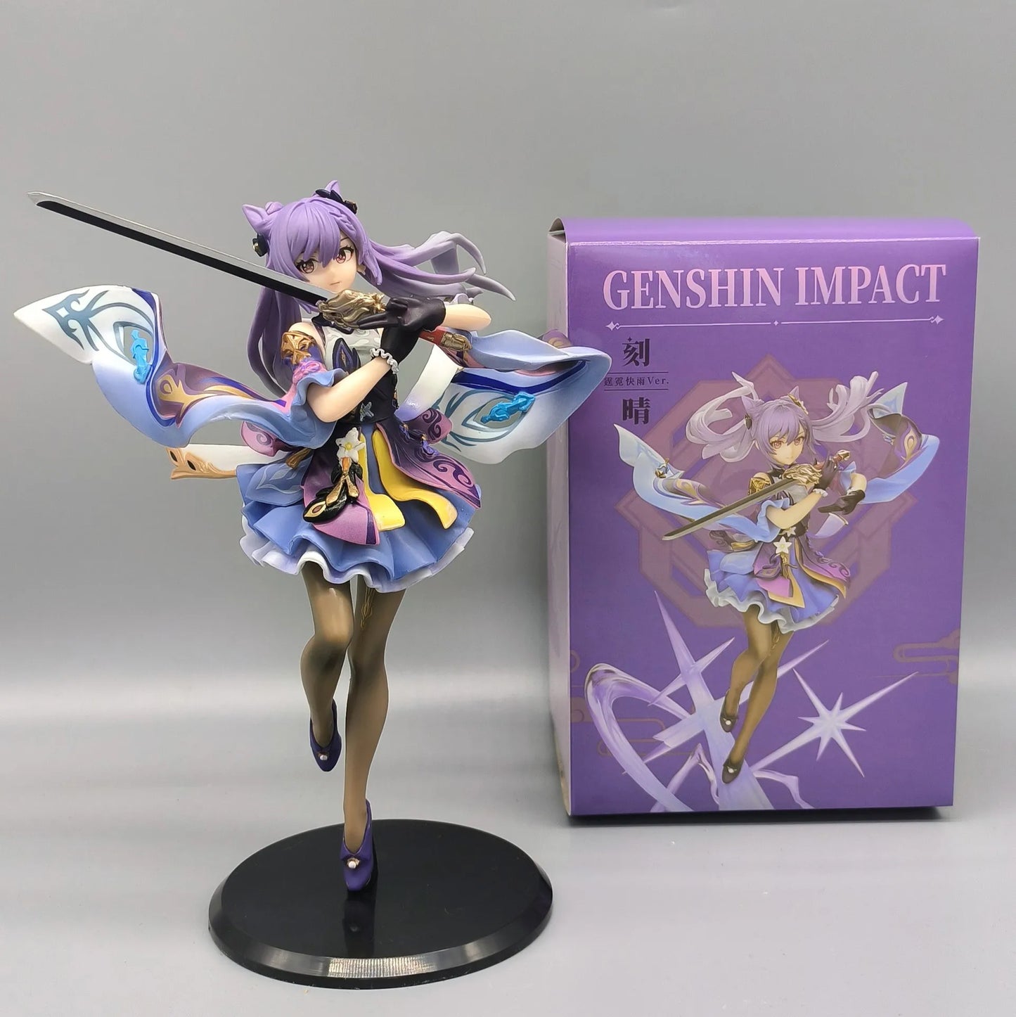25CM Anime Figur Genshin Impact Keqing Schwingen Sie ein Schwert stehend Spielzeug Sammlung